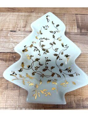 Christmas Tree Shaped Porcelain Decorative Dish With Gold Leaf Design